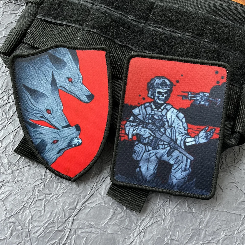 Cerberus parche con estampado de lobo de tres cabezas, gancho y bucle, soldados de drones rusos, parches tácticos militares, mochila - imagen 2