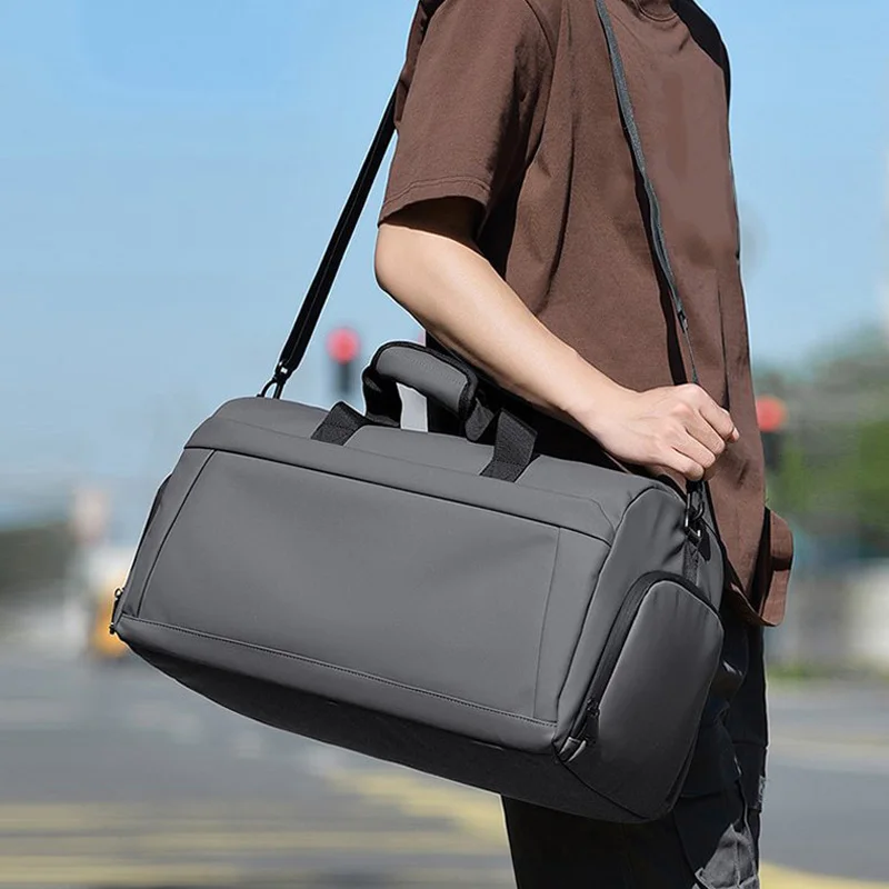 Bolsa táctica con compartimento húmedo seco y bolsillo para calzado - imagen 2