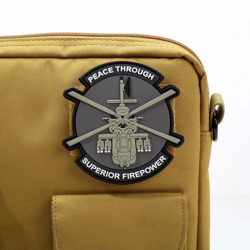 Parches tácticos de PVC de la serie Bomber Fighter Helicóptero, insignia de moral de potencia de fuego Superior, brazalete luminoso con gancho y bucle - imagen 2