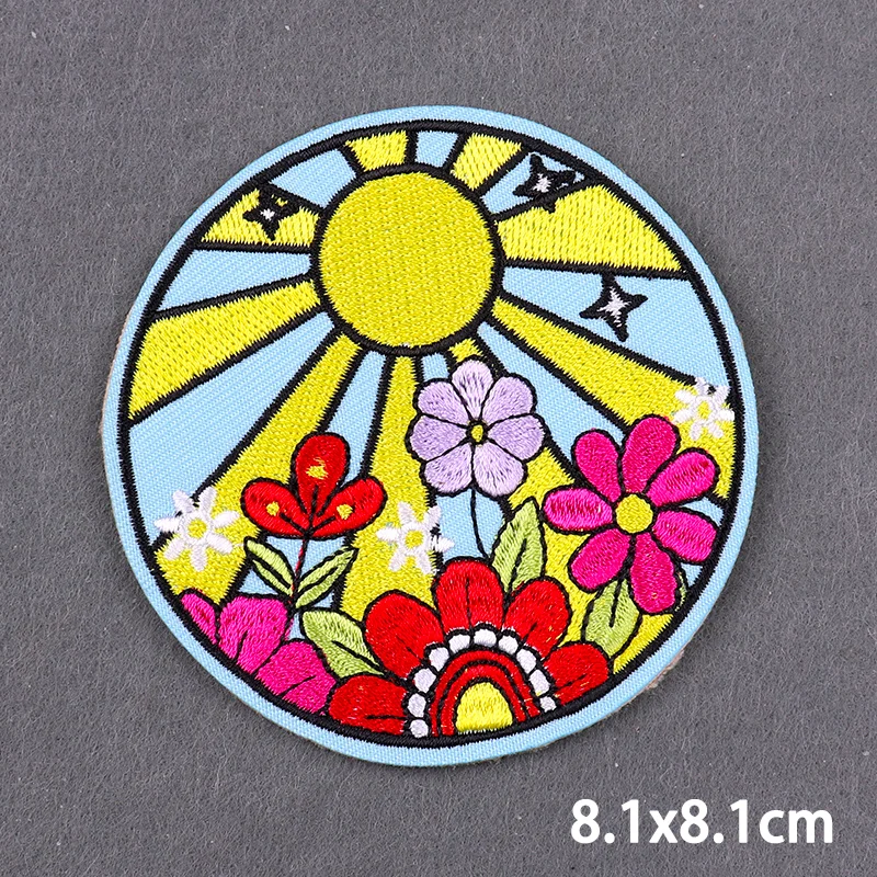 Parche de paisajes redondos Retro Groovy, parches Hippie Planet para planchar para ropa, parche Fusible bordado, aplique de insignia DIY - imagen 4