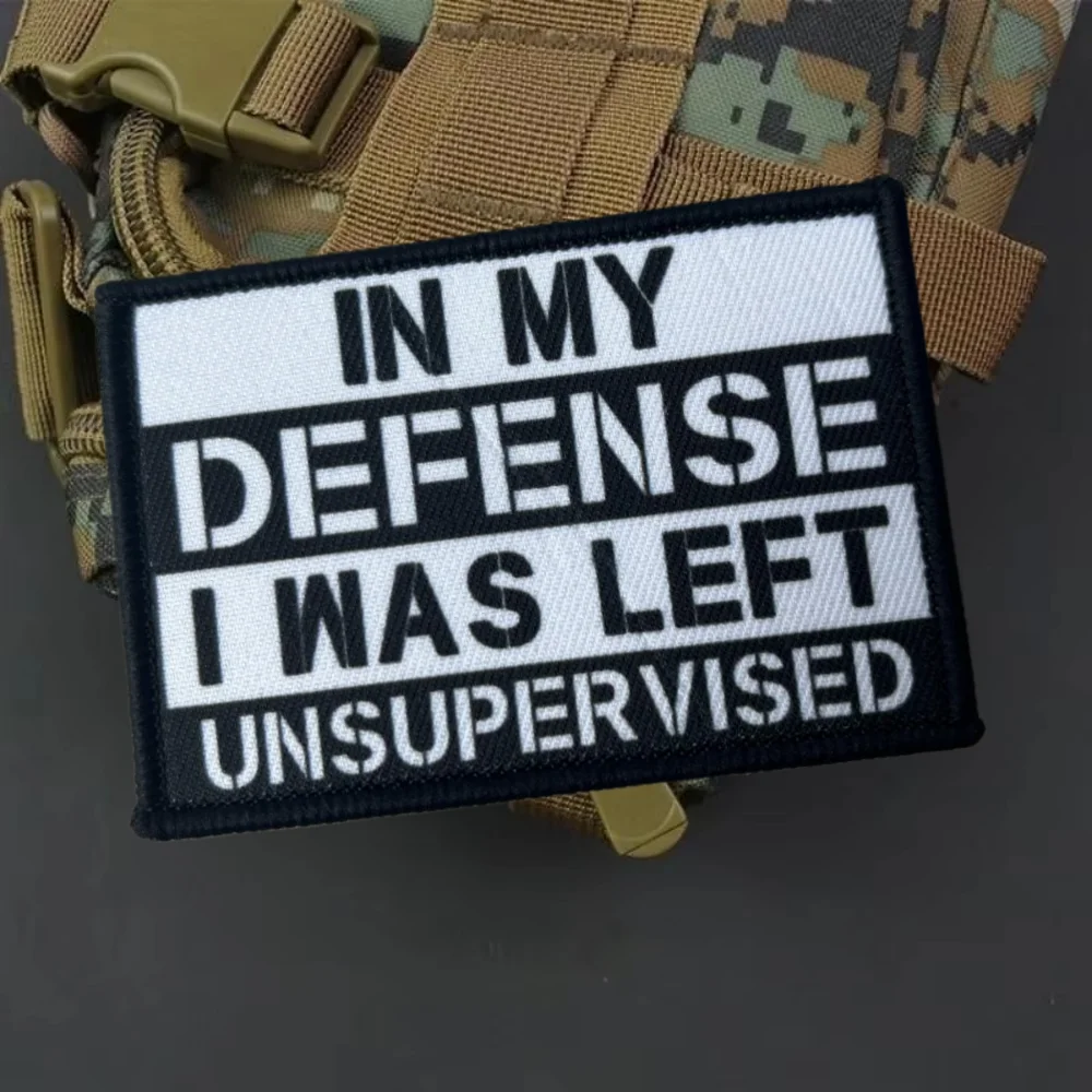 En mi defensa, estaba izquierda, parche Meme sin supervisión, estampado de Humor sarcástico, emblema de gancho y bucle, insignia de moral militar, pegatina para mochila - imagen 3