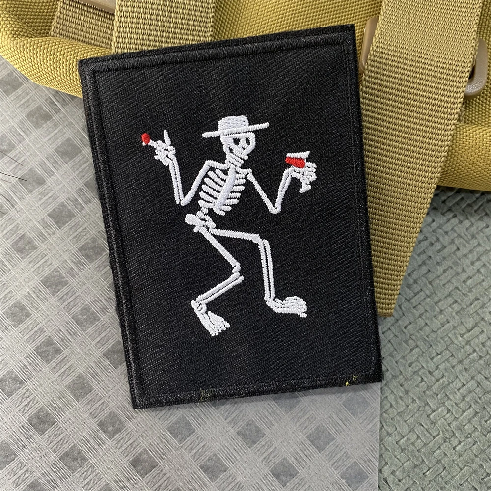 Parche de distorsión Social, esqueleto de baile táctico, insignia de moral de PVC, banda Punk Rock de los 80, estampado bordado de música, gancho y bucle de PU - imagen 5