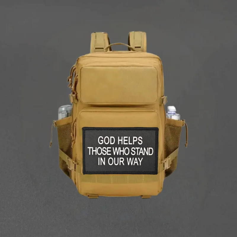 Dios ayuda a aquellos que están esta están bien vueltas parche de impresión táctico gancho y bucle moral insignia mochila pegatinas brazalete parches para ropa - imagen 5