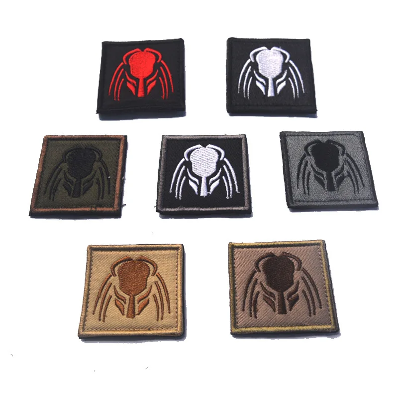 Insignia de película de puño de hierro, brazalete bordado, Parche de mochila, parches de ropa, gancho y anillo, costura DIY - imagen 3