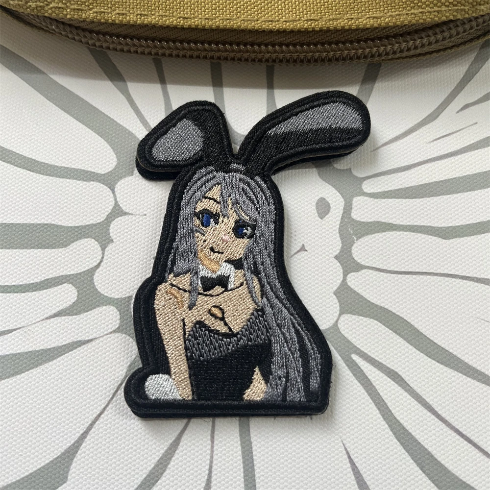 Parches bordados de gancho y bucle de chica conejo para ropa, insignia de moral táctica, pegatinas para mochila y ropa - imagen 3