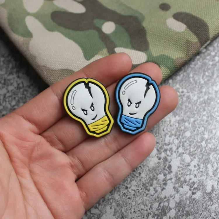 Parches de goma con bombilla pequeña de pvc, gancho y bucle, ropa táctica, parche para mochila, sello de moral 3d, accesorio táctico diy - imagen 4