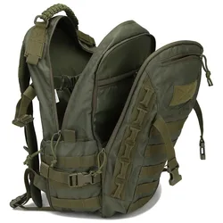 Mochila táctica impermeable camuflaje para senderismo y acampada