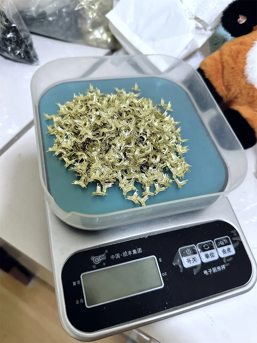 Armadura de soldado, hoja de armadura con patrón de montaña, galvanoplastia de acero magnético, antioxidación, 1/6 - imagen 2