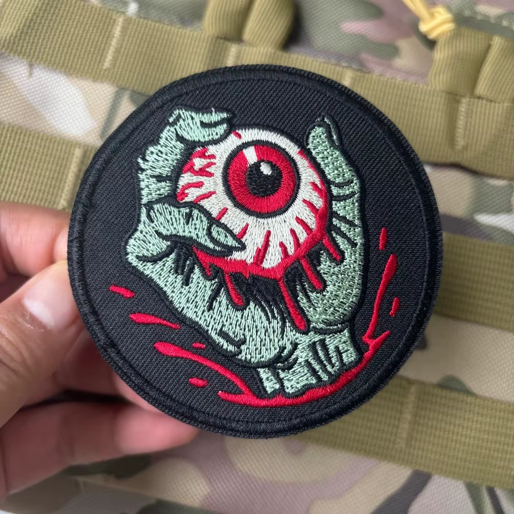 Parche bordado zombie mano y ojo – Terror gancho y bucle para ropa