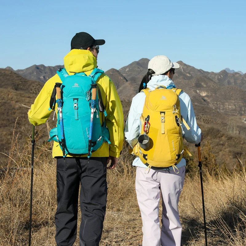 Mochila táctica impermeable outdoor con funda lluvia y bolsillo - imagen 2
