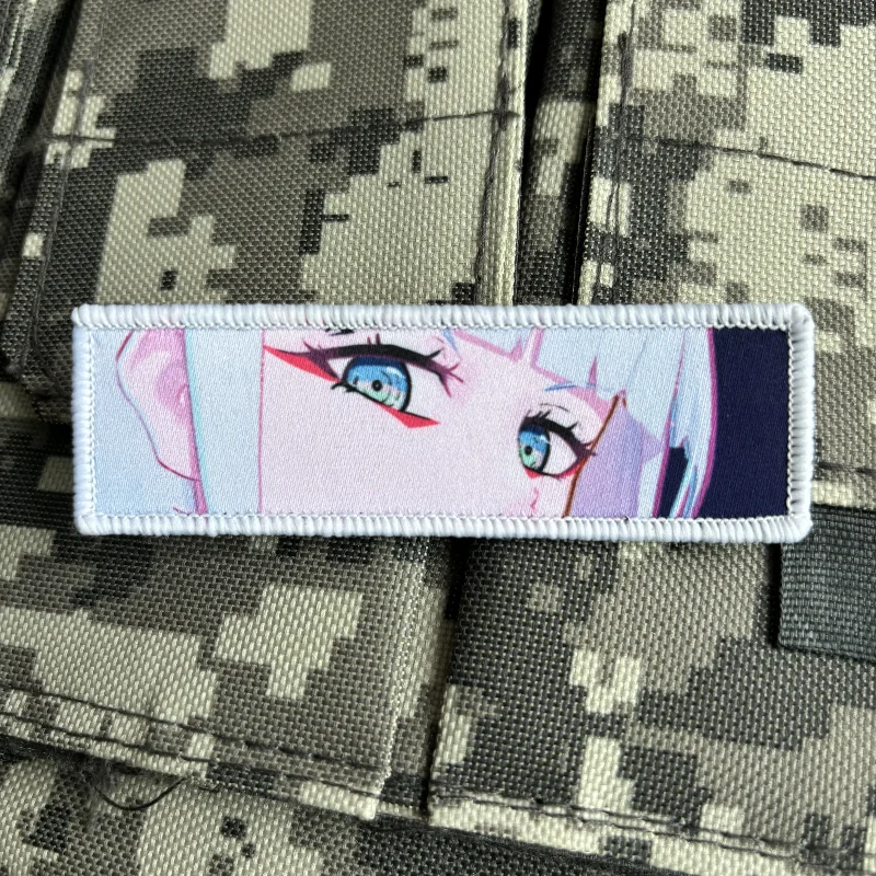 Insignia de moral de Lucy Eyes Gaze, personaje del juego de chica Punk, parche de Anime con estampado de gancho y bucle, pegatina para mochila militar táctica - imagen 4