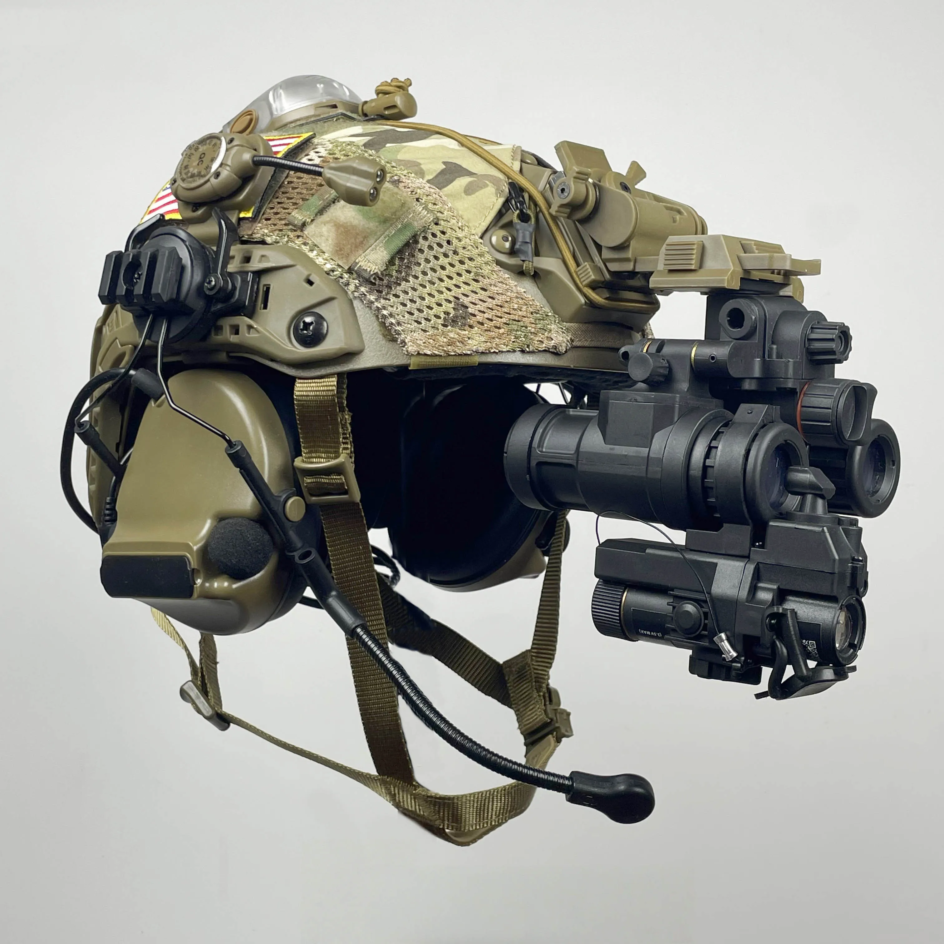 Conjunto táctico camuflaje – Casco y chaleco militar completo - imagen 3