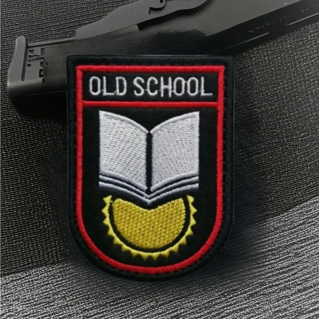 Parche de insignia de moral táctica de "Old School", ropa bordada, gancho y lazo, brazalete, accesorios de mochila militar, pegatinas - imagen 2