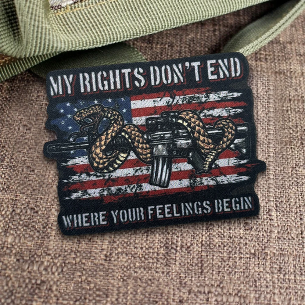 Parche táctico velcro serpiente y arma estilo meme, para mochila - imagen 2