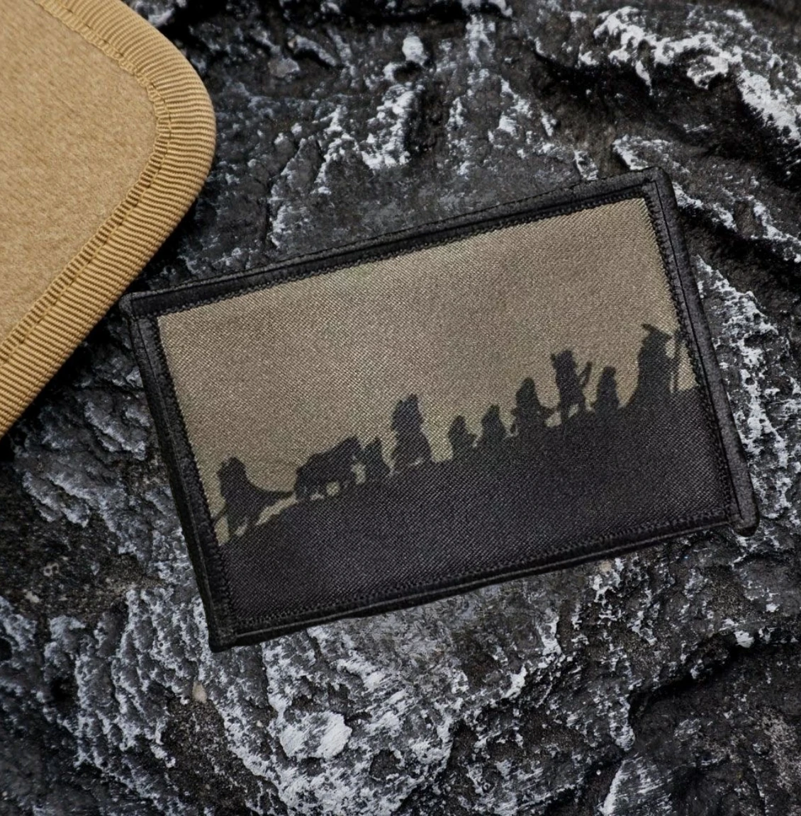 Parche táctico del Señor de los Anillos, insignia de moral del ejército, parches de gancho y bucle con estampado, brazalete militar, pegatinas para mochila - imagen 4