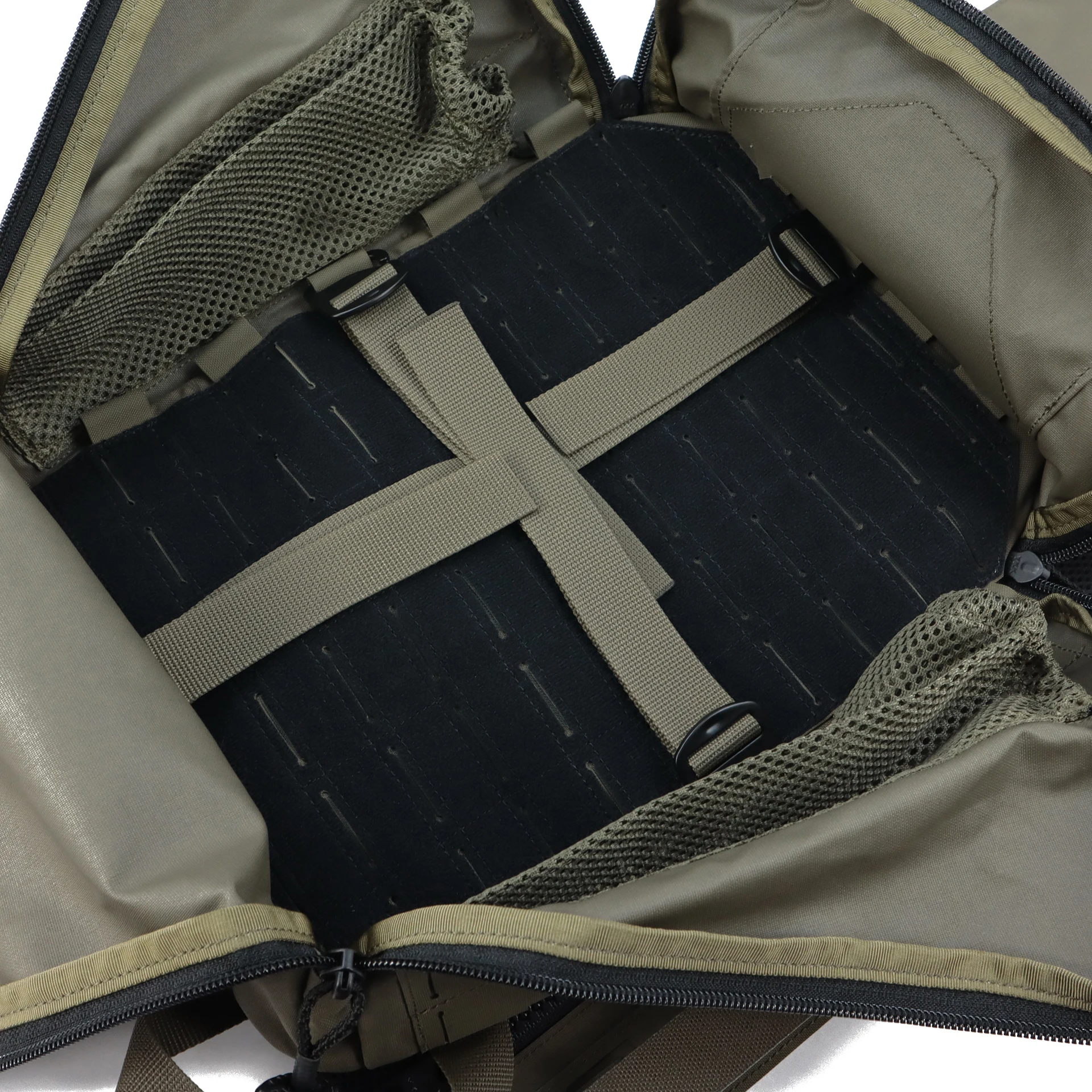 Mochila táctica versátil con correas dobles desmontables para viajes - imagen 3