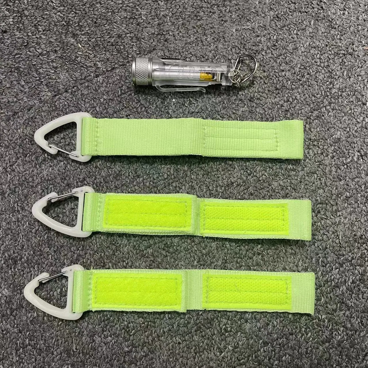 Correas luminosas para exteriores, hebilla Triangular, mochila táctica multifunción, llave portátil Molle, descarga rápida con gancho - imagen 3
