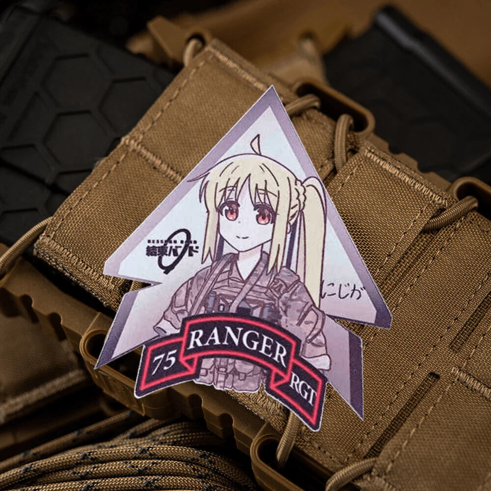 Parche táctico de roca solitaria, insignia de moral de chica de pistola militar, brazalete, parches de gancho y bucle impresos de pequeña soledad, pegatinas para mochila - imagen 2