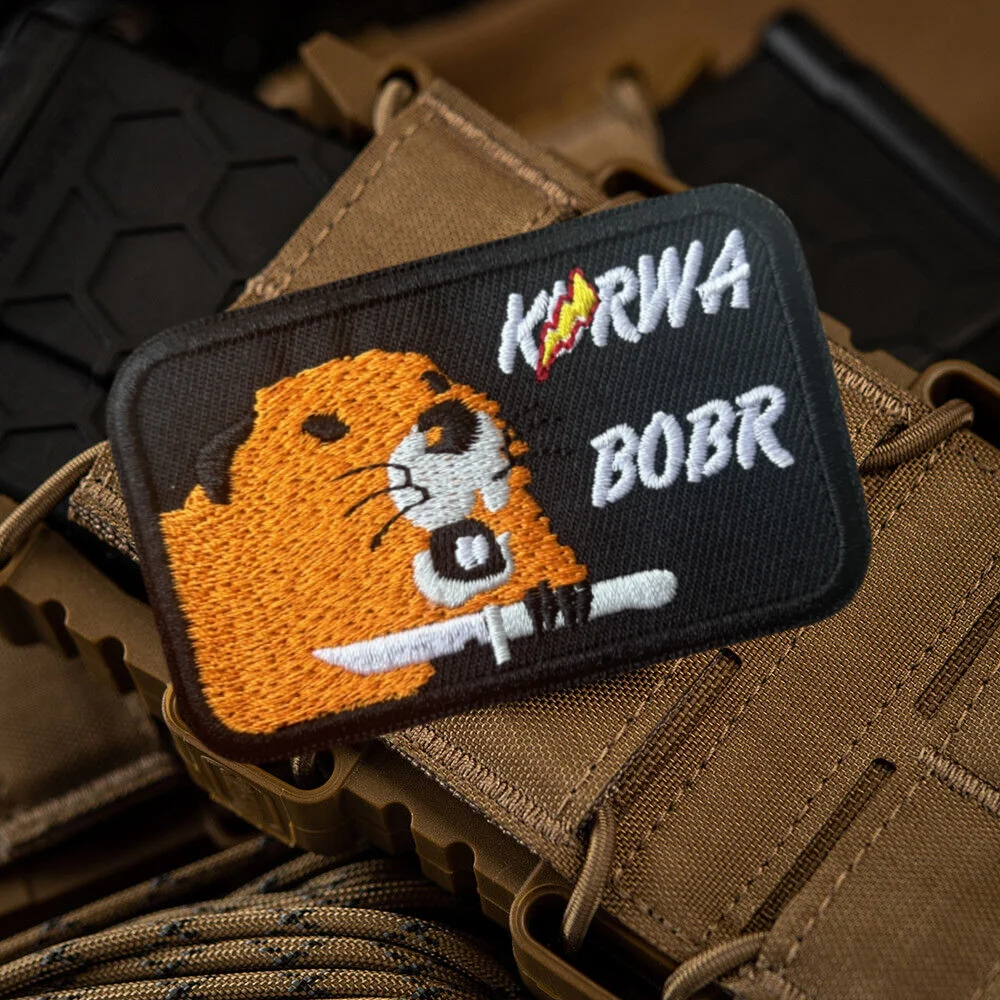 Insignia de moral de castor con cuchillo, parches tácticos de gancho y bucle bordados divertidos, brazalete de combate militar, pegatinas para mochila - imagen 2