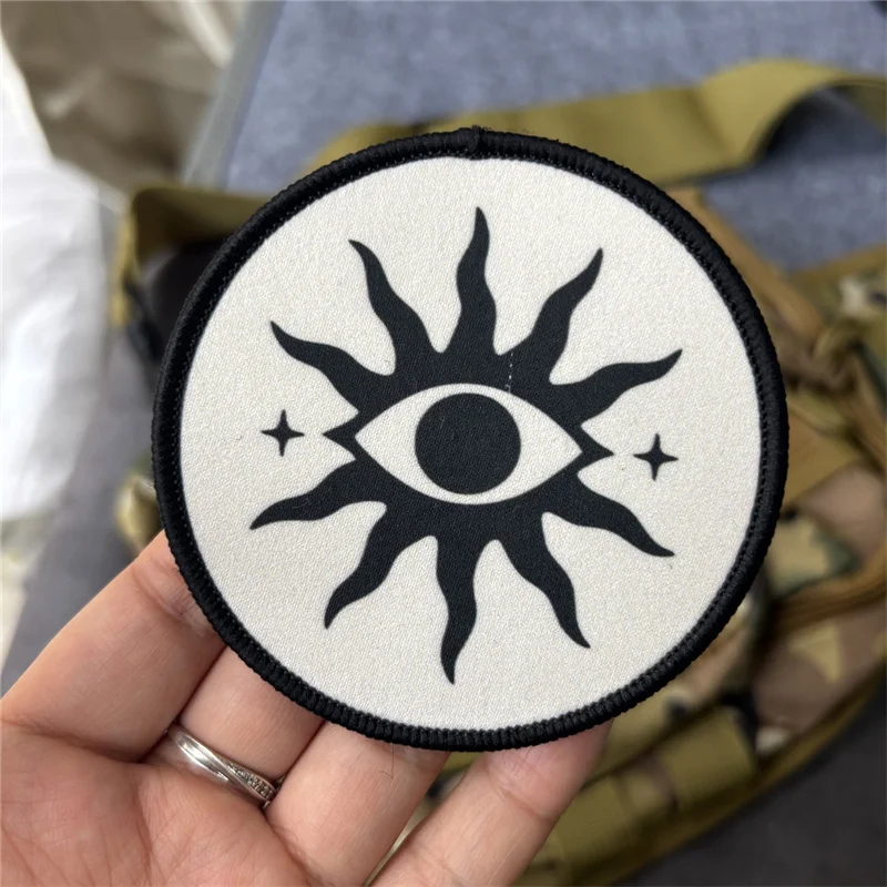 Parche impreso con ojos tácticos, insignia de moral militar, parches con gancho, pegatinas para mochila y ropa - imagen 2