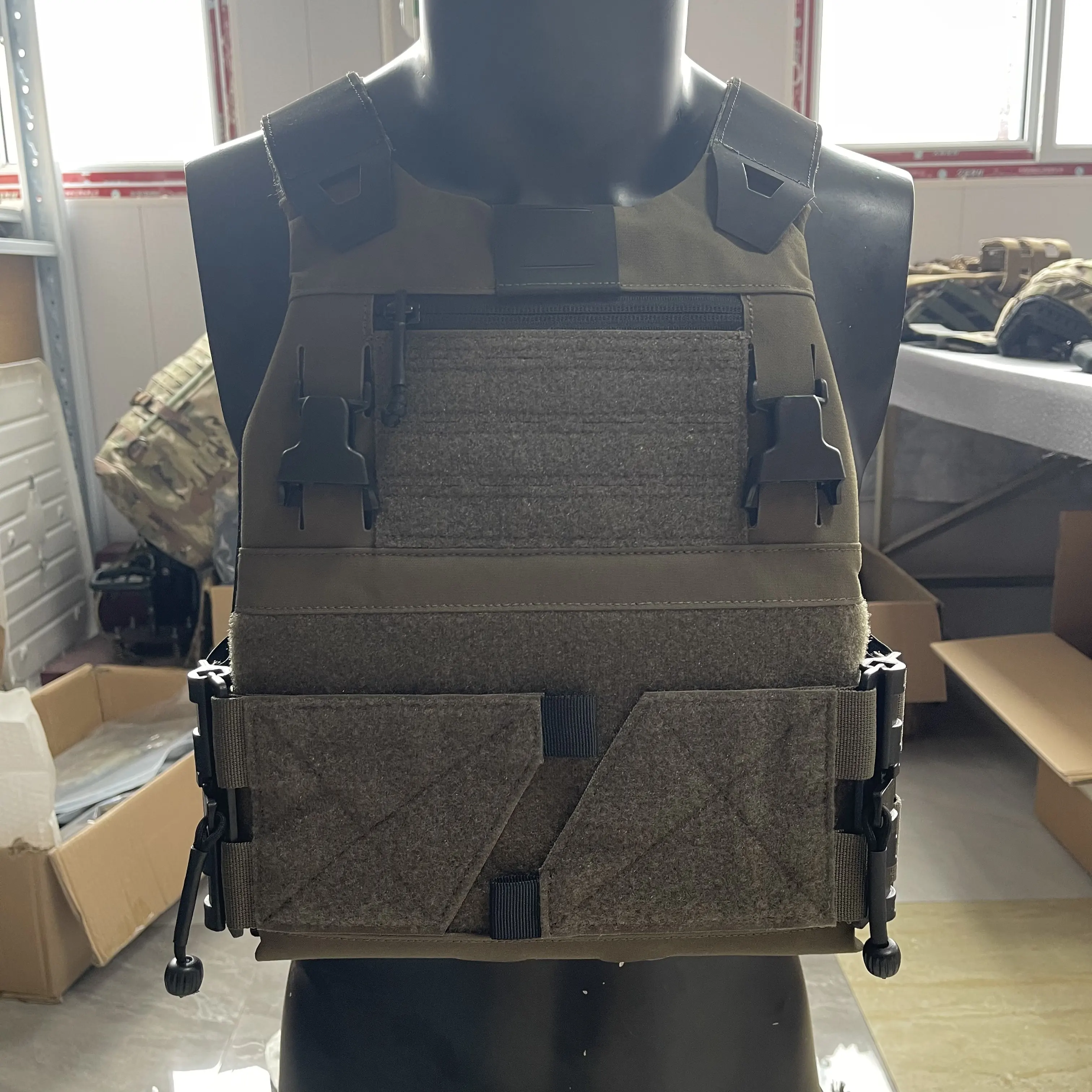 Chaleco portador de placa táctica con corte láser Ferro FCPC 3,0, tela IRR de baja visibilidad a prueba de infrarrojos - imagen 4