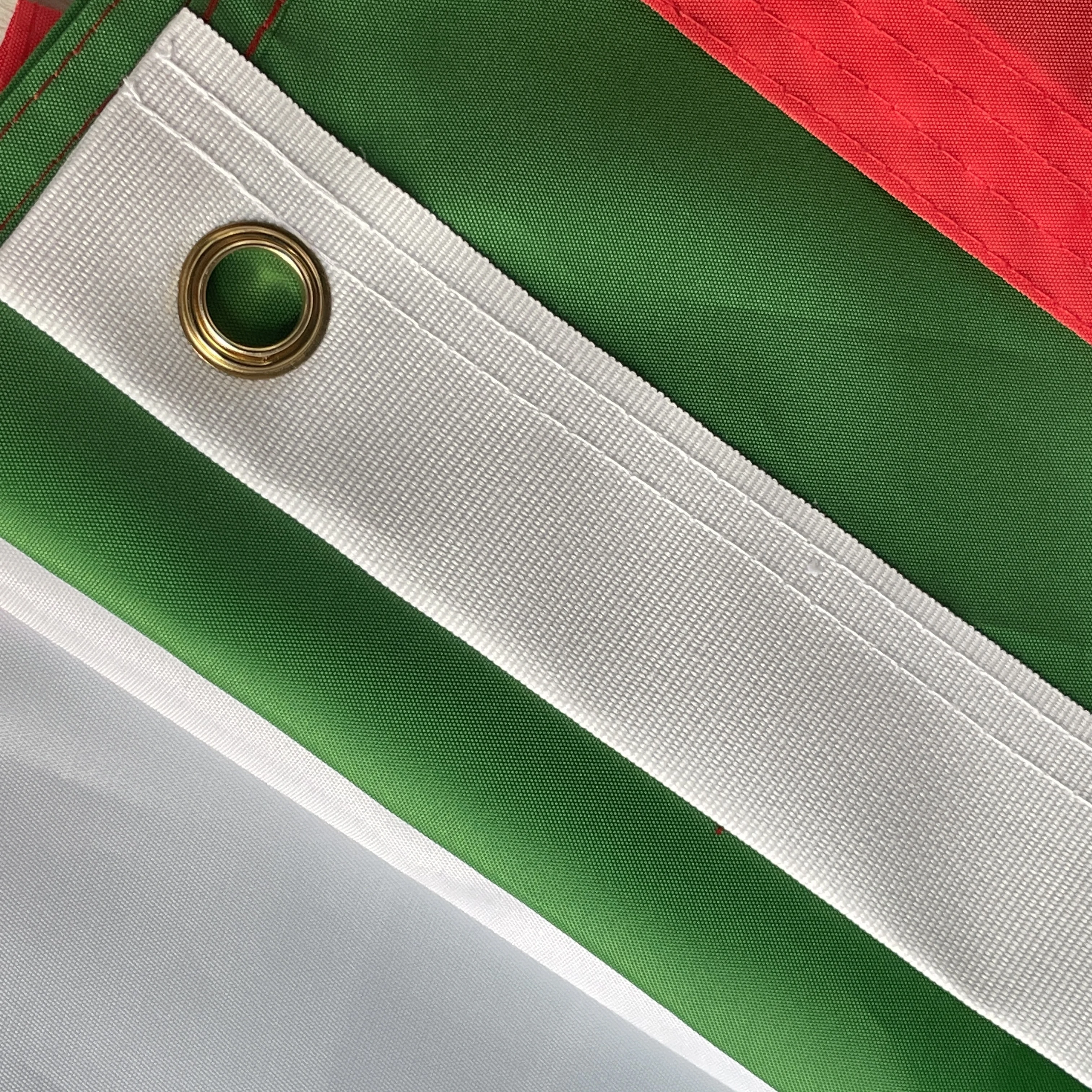 3x5 pies 90x150cm bandera italiana de Italia bordado al aire libre Duty 210D Patchwork Nylon dobladillo cosido ojales de latón - imagen 4