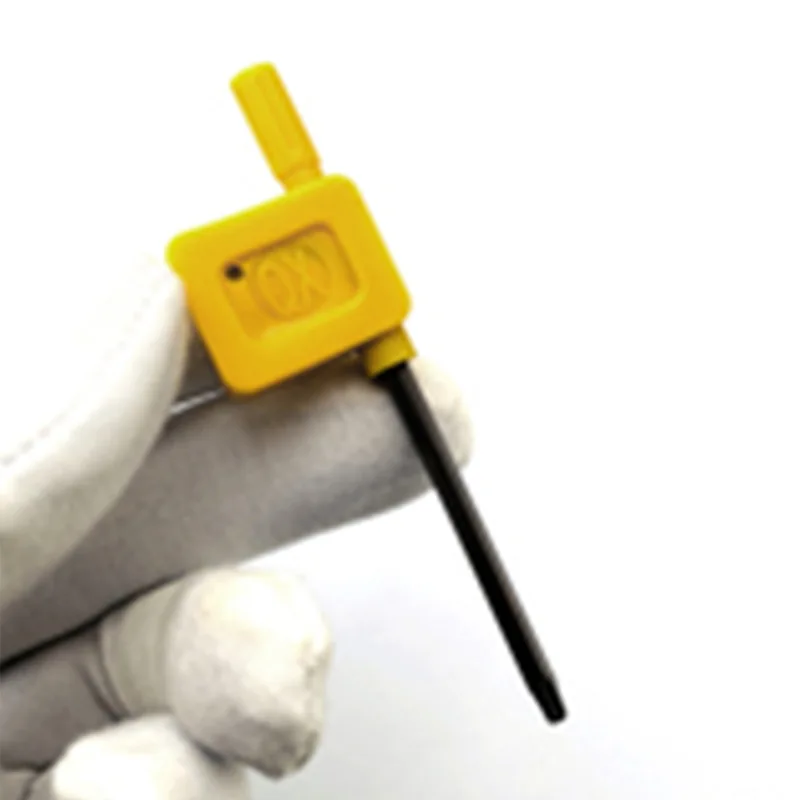 10 unids/lote Material de acero inoxidable 10 tamaños pares de mangos de cuchillo tornillos de bloqueo rosca M4 remache de husillo T8 cabeza de tuerca Torx pernos de uñas - imagen 3