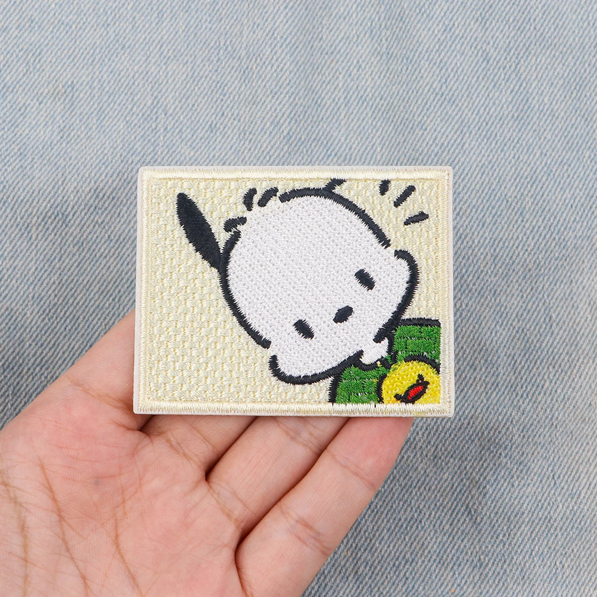 Parche bordado de gato Kawaii de Anime, parches para planchar con perro blanco para ropa, parches adhesivos para ropa, insignias para coser DIY - imagen 2