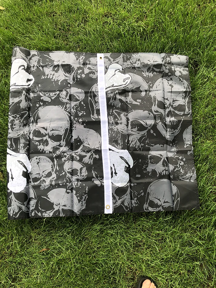 BANDA DE SKY 90X150cm, bandera de huesos cruzados de pila de calavera pirata negra, pancarta colgante de poliéster de alta calidad para decoración - imagen 5