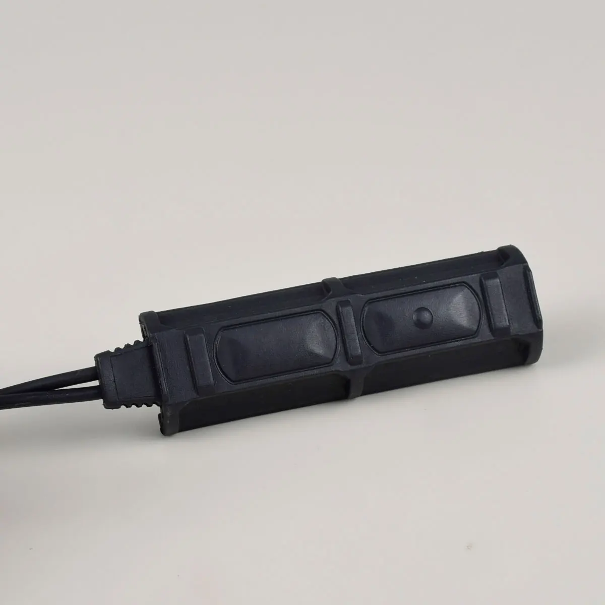 Softair AN PEQ 15 interruptor de presión de doble enchufe remoto, accesorio para PEQ M3X DBAL M300 M600, linterna táctica Airsoft - imagen 4