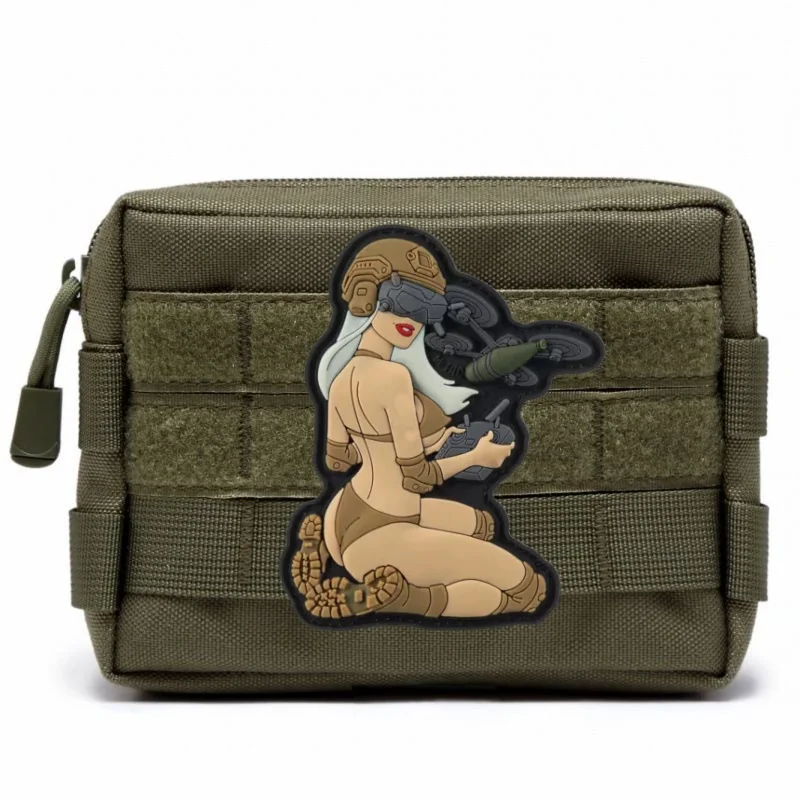 Parche militar de PVC para chica Sexy, accesorios del ejército, equipo táctico, parches de gancho y bucle, mochila, insignia de moral 3D - imagen 5