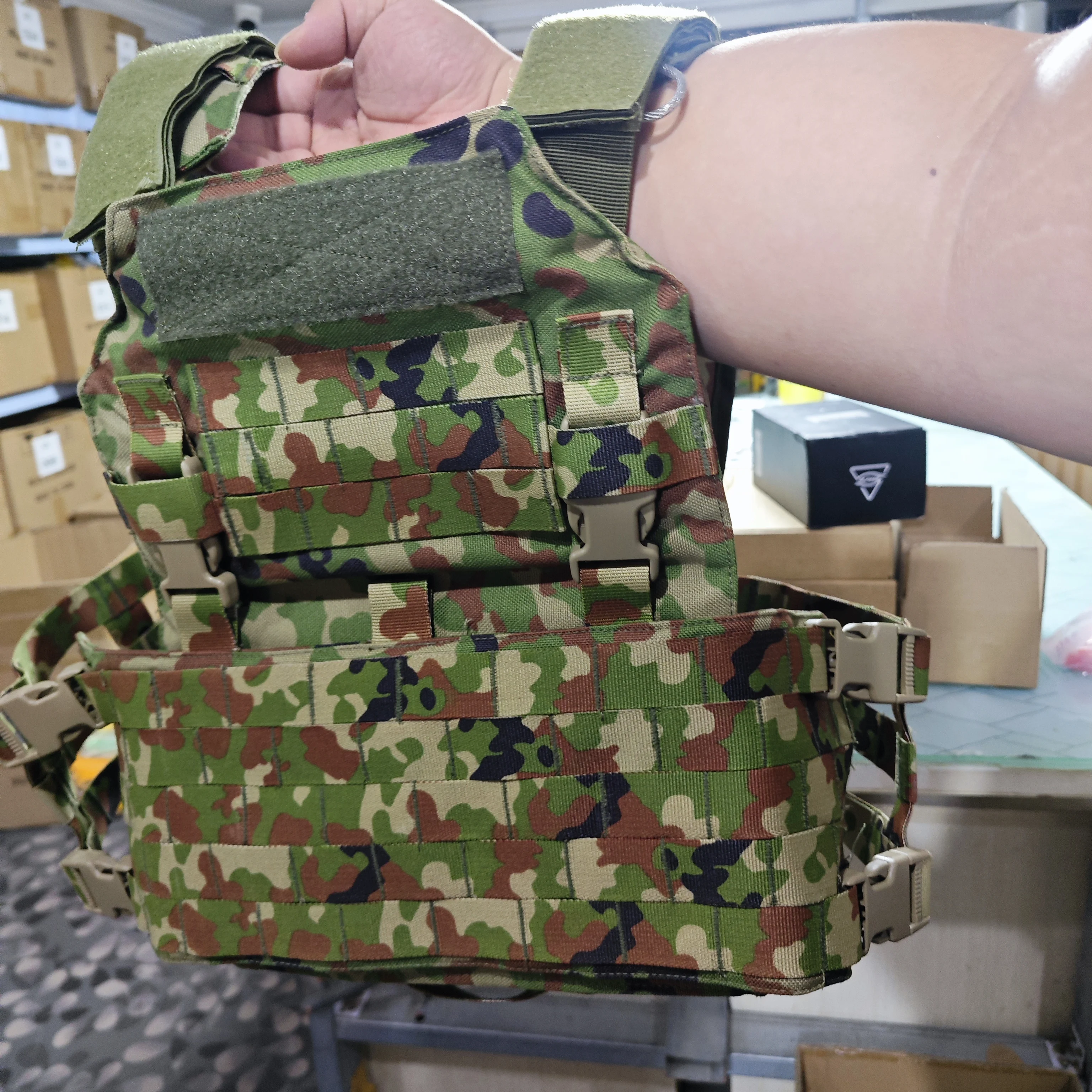 Chaleco táctico de caza JGSDF de camuflaje manchado japonés al aire libre nuevo - imagen 3