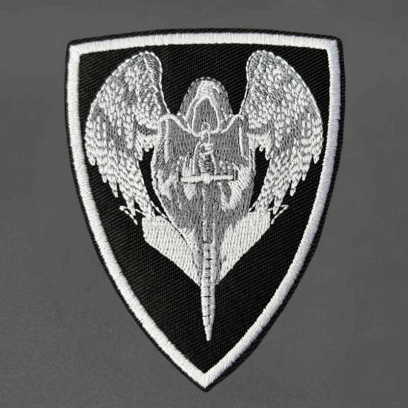 Parche táctico bordado escudo ángel oscuro con gancho y bucle - imagen 2