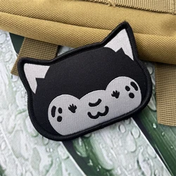Parches tácticos de moral de gato sonriente de dibujos animados, insignia militar, etiqueta tejida, brazalete, mochila, pegatina de gancho y bucle