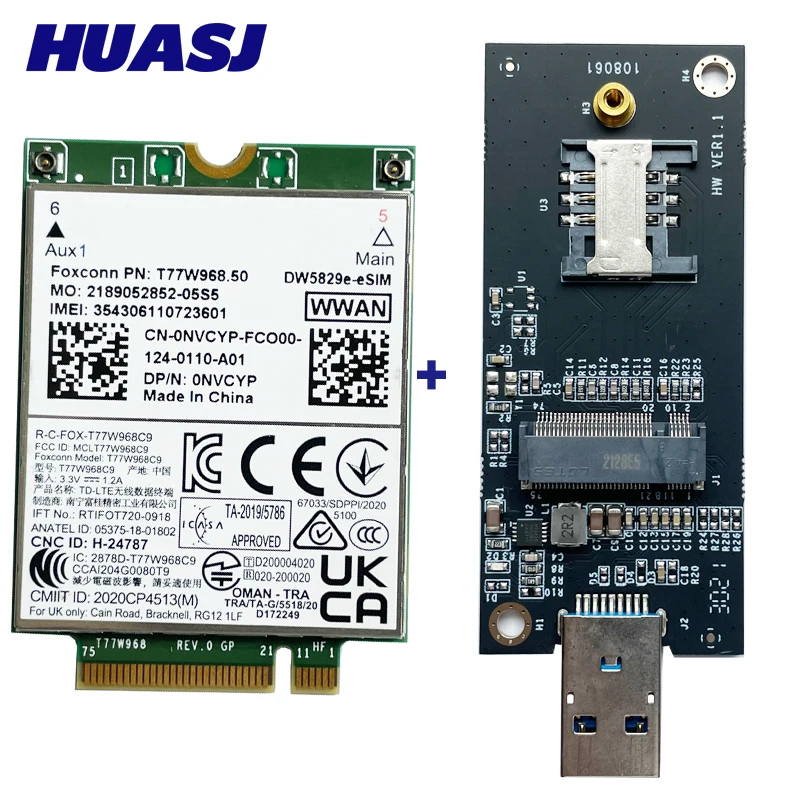 Una placa de circuito Huawei con una tarjeta de memoria insertada