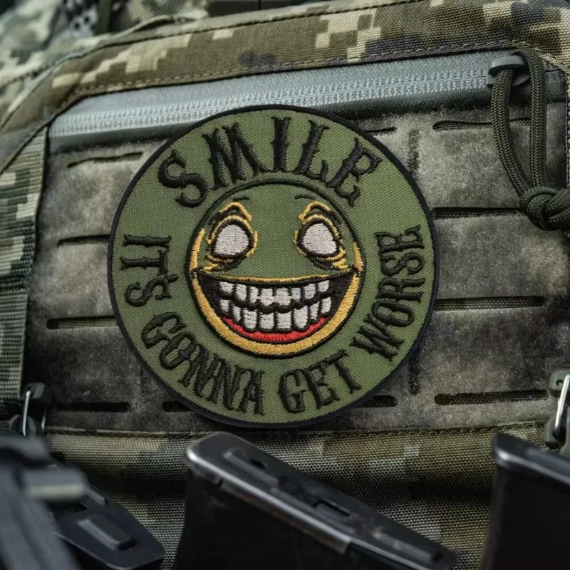 Parche táctico bordado con cierre velcro – Insignia militar - imagen 3