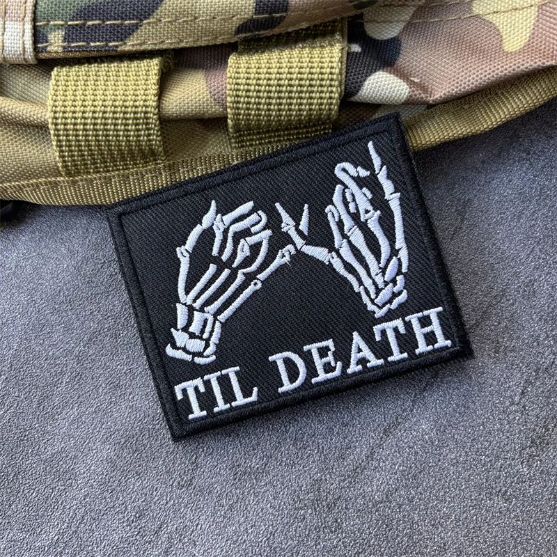Parche táctico bordado Til Death – Insignia moral militar con velcro