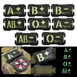 Parche tactico MOLLE reflectante luminoso militar para mochila