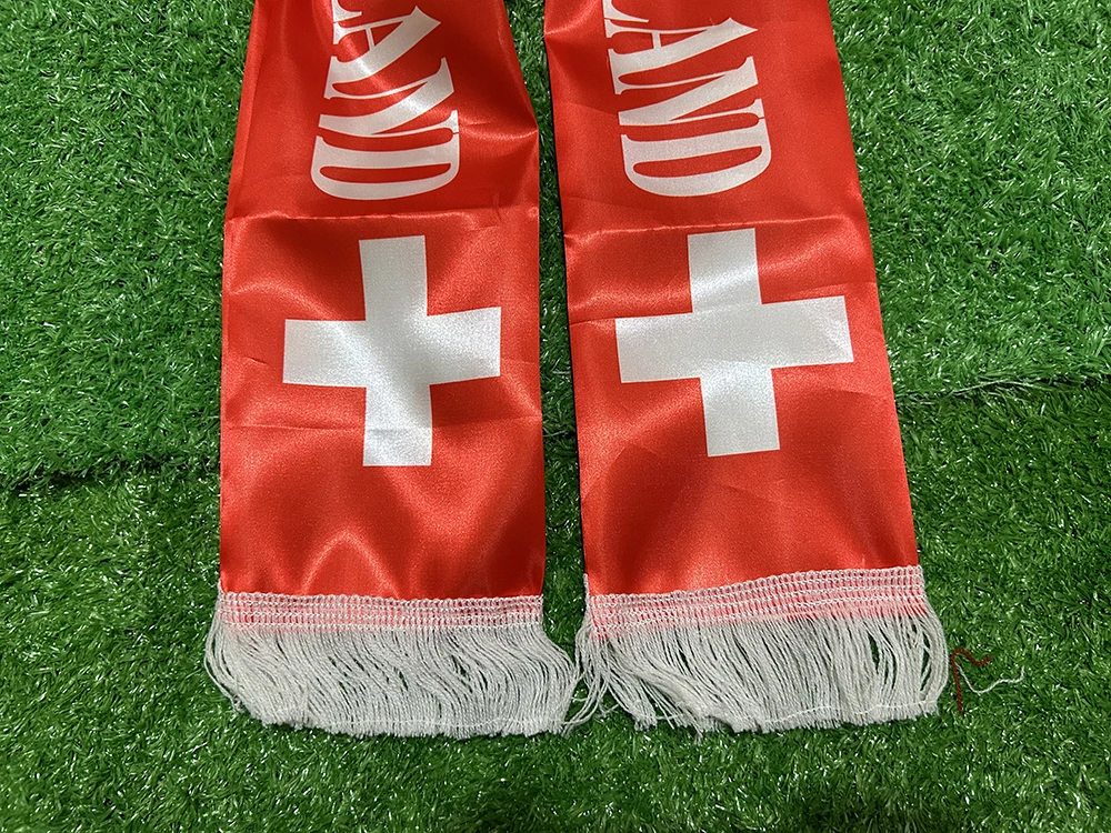 Bufanda bandera Suiza de satén con borlas para fútbol - imagen 5