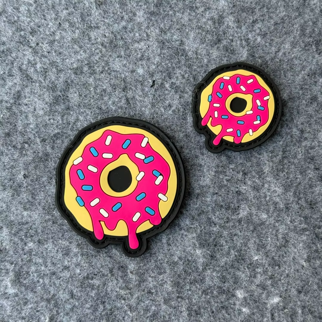 Parche moral PVC donut – Aplicación gancho y bucle para mochila - imagen 3