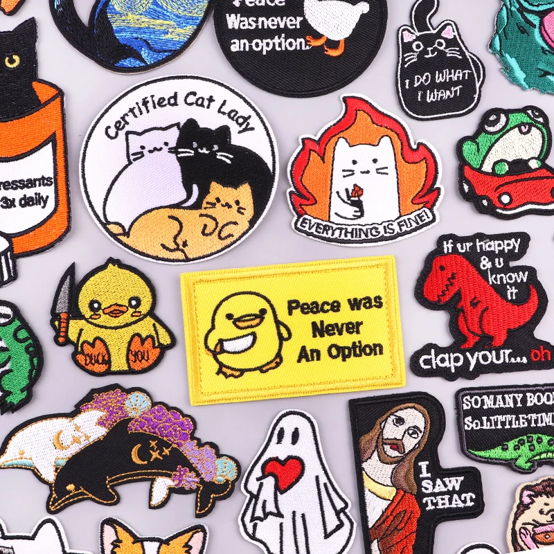 Nuevo parche bordado de animales pato gato Rana dinosaurio parche hierro en parches DIY parches de dibujos animados para ropa chaquetas pegatinas para coser - imagen 2