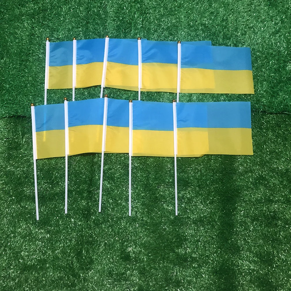 BANDERA DE CIELO Bandera de mano de Ucrania 14x21cm 100 Uds poliéster penetración de doble cara Bandera ondeante de mano de Ucrania con poste de plástico para decoración - imagen 2