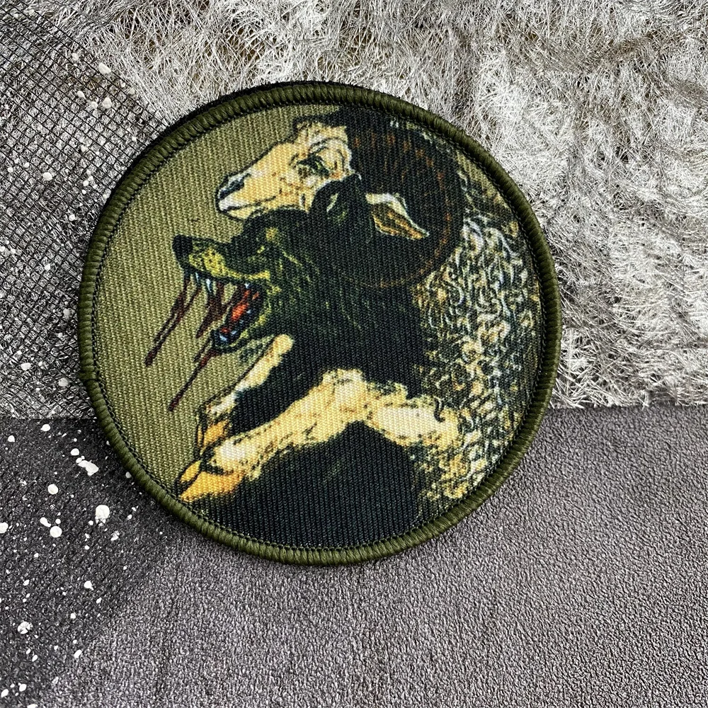 Ropa de lobo en oveja, parche táctico con gancho y bucle, insignia militar de moral de cordero, accesorios para mochila al aire libre, pegatinas - imagen 5