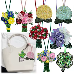 Parches de dijes con cuentas para bolso, llavero de flores de hortensia, diamantes de imitación, colgante, joyería de Festival bohemio con decoración de cuerda, regalo