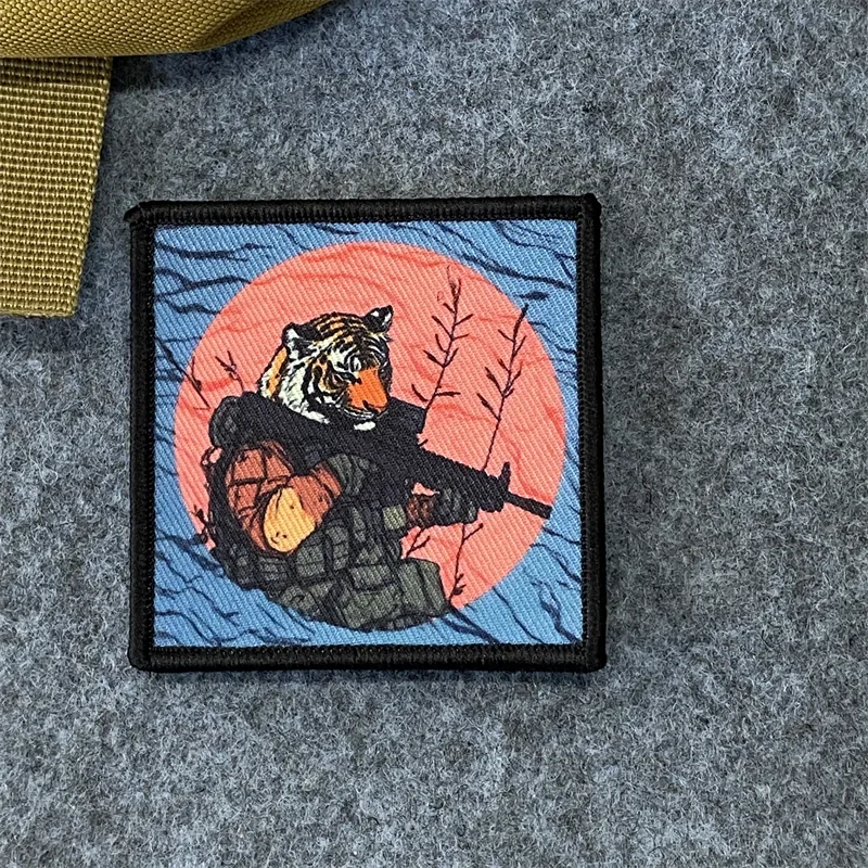 Parche de Animal Warrior Corps con estampado de Panda, insignia de moral táctica del escuadrón de Tigre, brazalete de gancho y bucle, parches para mochila y ropa - imagen 5