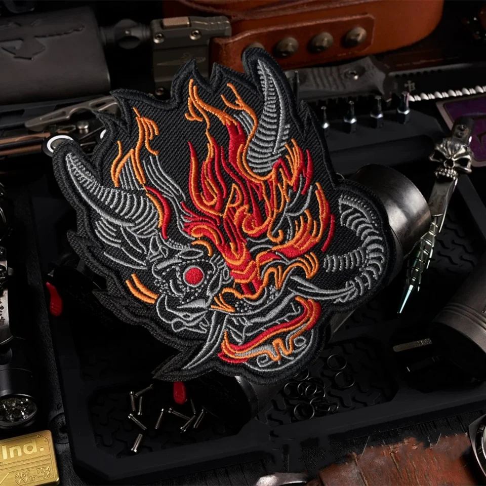 Parche bordado de Robot demonio, insignia de moral táctica, emblema, parches de gancho y bucle, brazalete del ejército militar, pegatinas para mochila