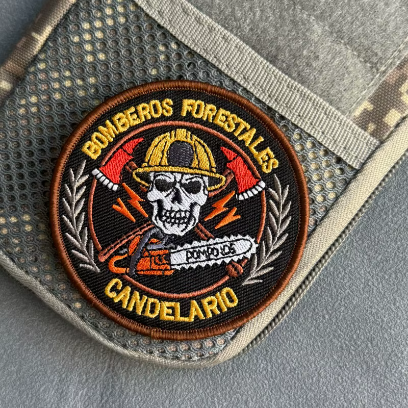 Parche bombero forestal bordado con velcro – Insignia táctica - imagen 4