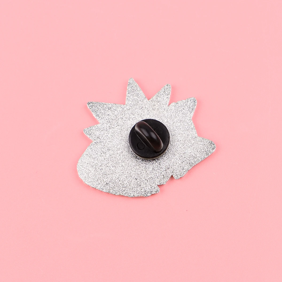 Pin esmalte gato negro punk gótico con estrellas para chaquetas - imagen 3