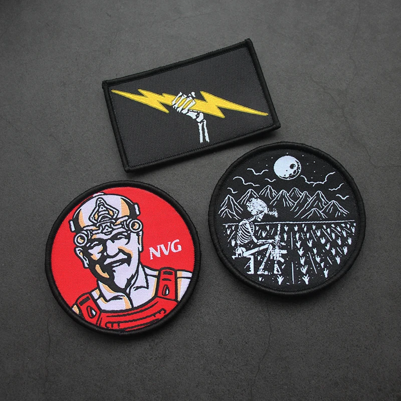 Accesorios para bolsa al aire libre, dispositivo de visión nocturna NVG, insignia de hamburguesa para hombre mayor, brazalete de moral de calavera de granjero, parche para mochila DIY - imagen 5