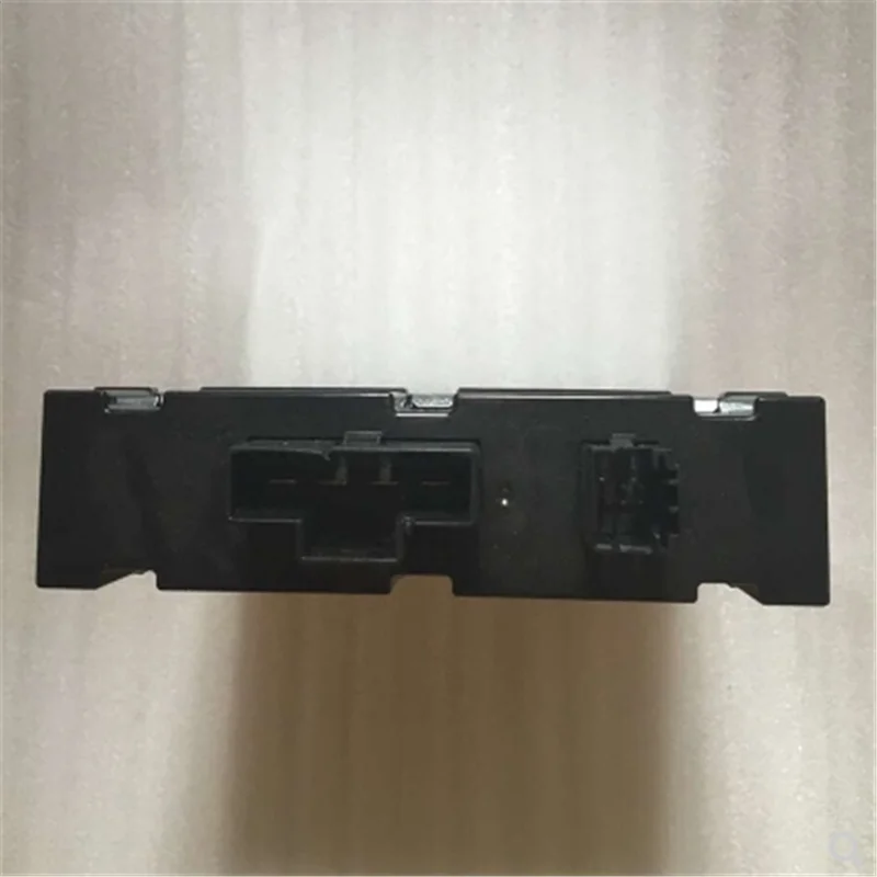 F18 530 540 550 520 525 535 730 740 750 Módulo de computadora transformador - imagen 2